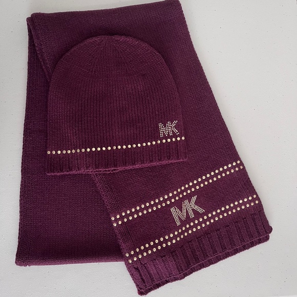 Michael Kors Burgundy Studded Stripe with Logo Detail Hat & Scarf Set - Picture 10 of 10